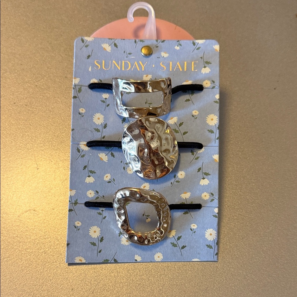 Sunday State Silver Hair Clips